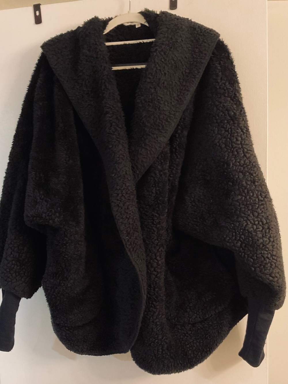 🔥 Black Sherpa Hooded Jacket